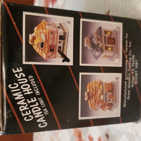 Blacksmith - ceramic candle house - Picture 4 of 4